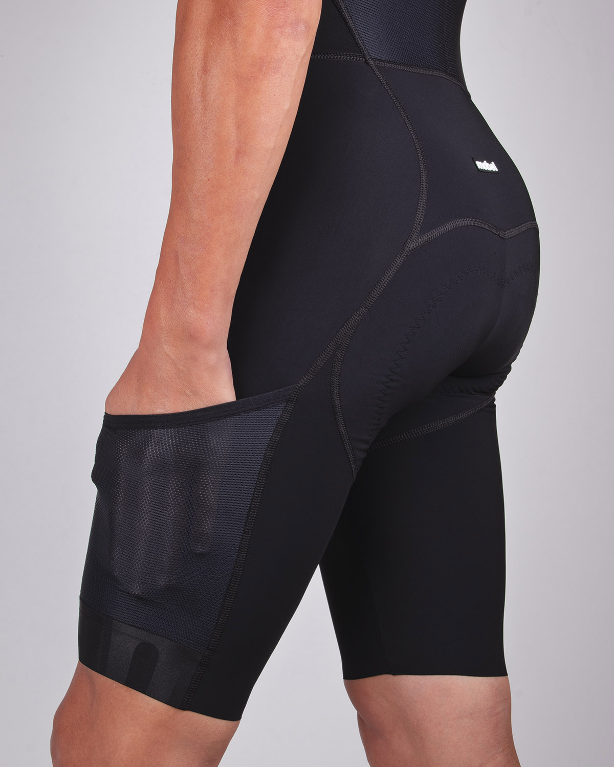 Culote corto cargo S-PRO ADVENTURE BLACK detalle 04