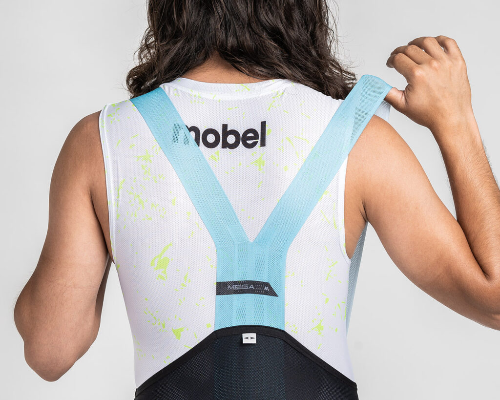CAMISETA BASELAYER - MOBEL 3