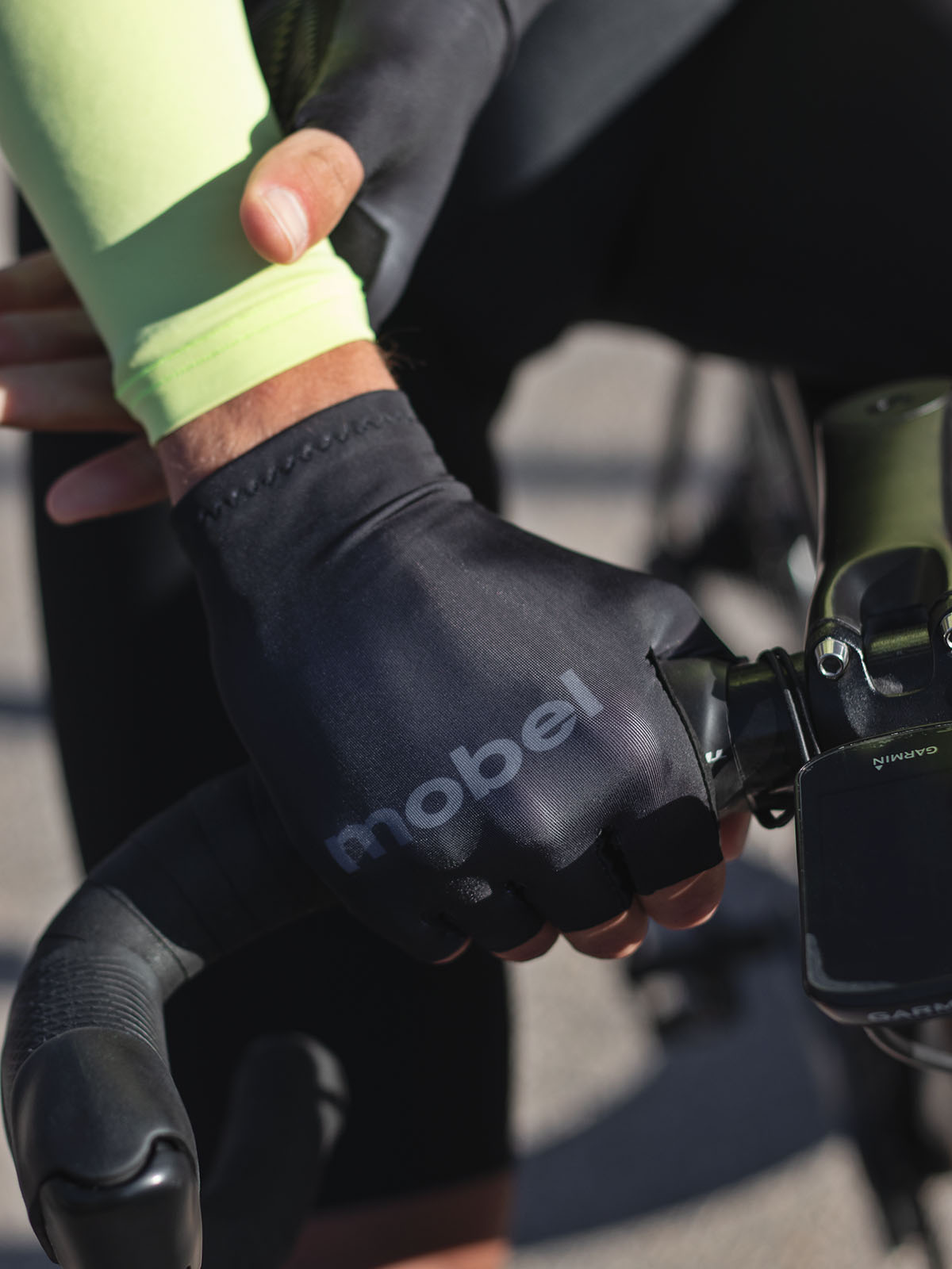 Guantes verano BLACK PRO SS052 detalle 04